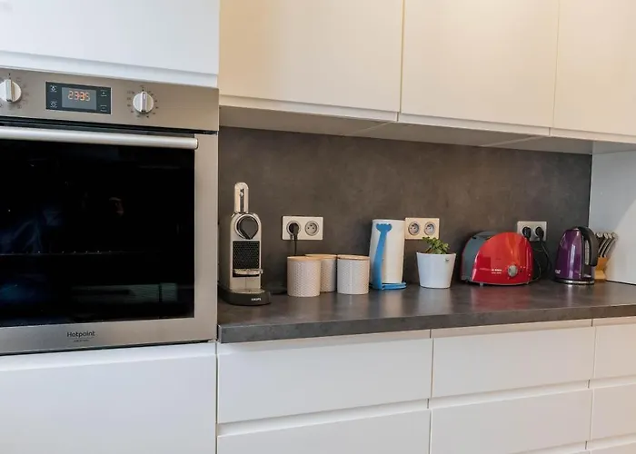 Appartamento Chez La Clo' - Joli 2 Pièces, Parking Gratuit, Accès Direct Tram 2 Min à Pied *